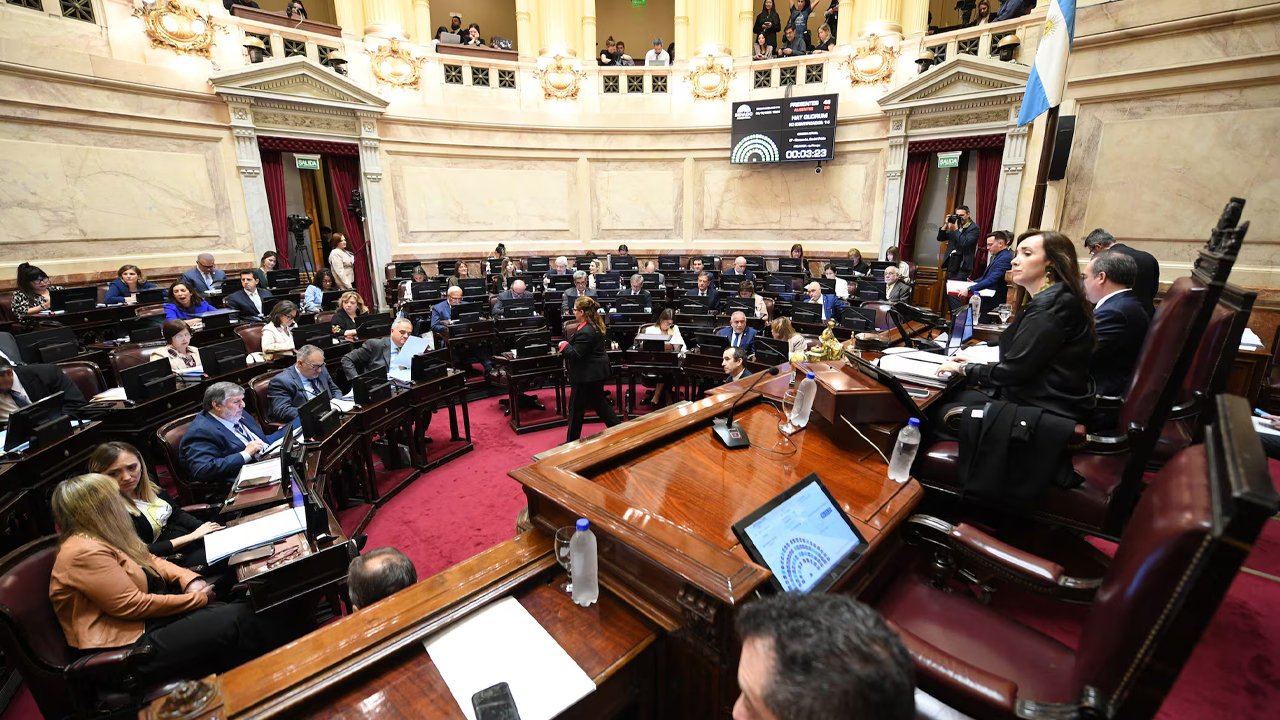 Debate en el Congreso sobre el veto al aumento de los fondos para las universidades públicas nacionales, en Buenos Aires, el 2 de octubre