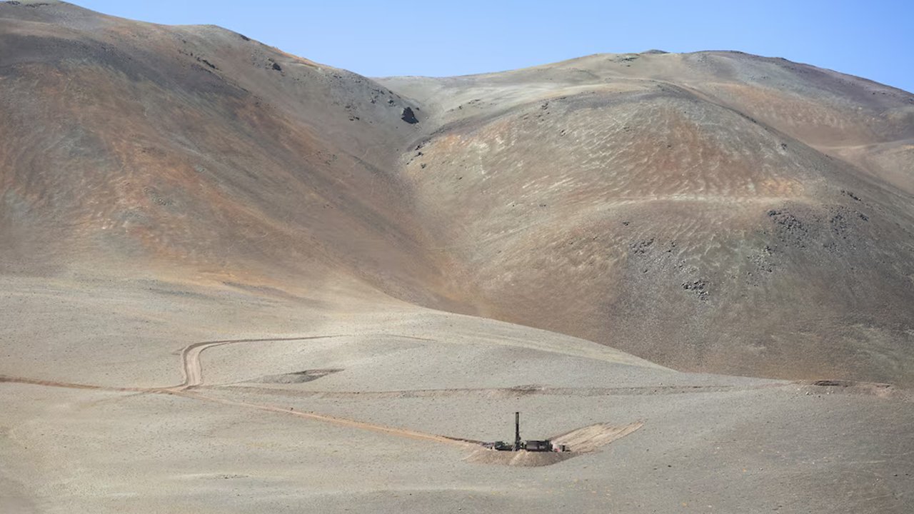 El yacimiento Vicuña, conformado por los proyectos Josemaría y Filo del Sol, proyecta una inversión de 18 mil millones de dólares para desarrollar minería de cobre, oro y plata.
